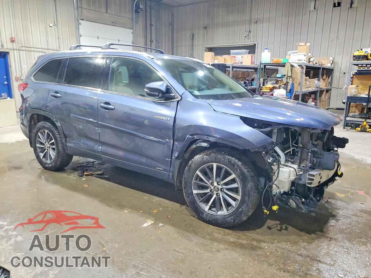 TOYOTA HIGHLANDER 2018 - 5TDJGRFH4JS048049