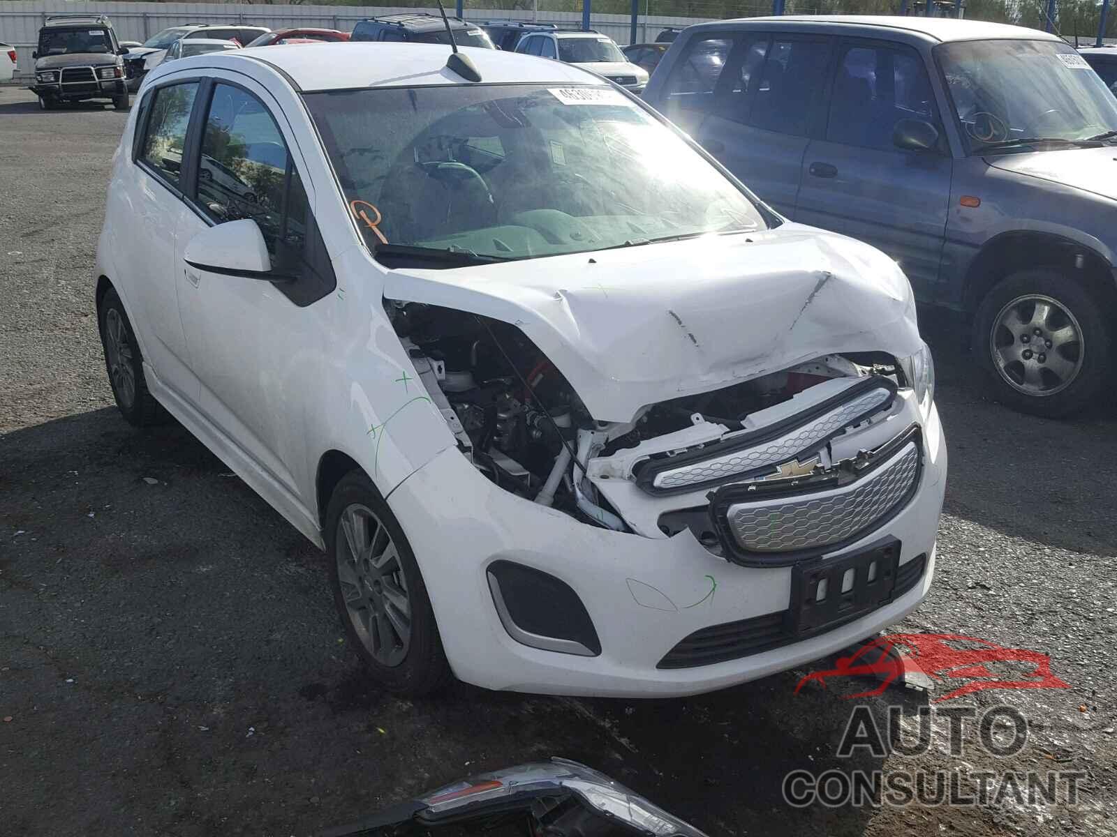 CHEVROLET SPARK 2015 - KL8CL6S06FC736882