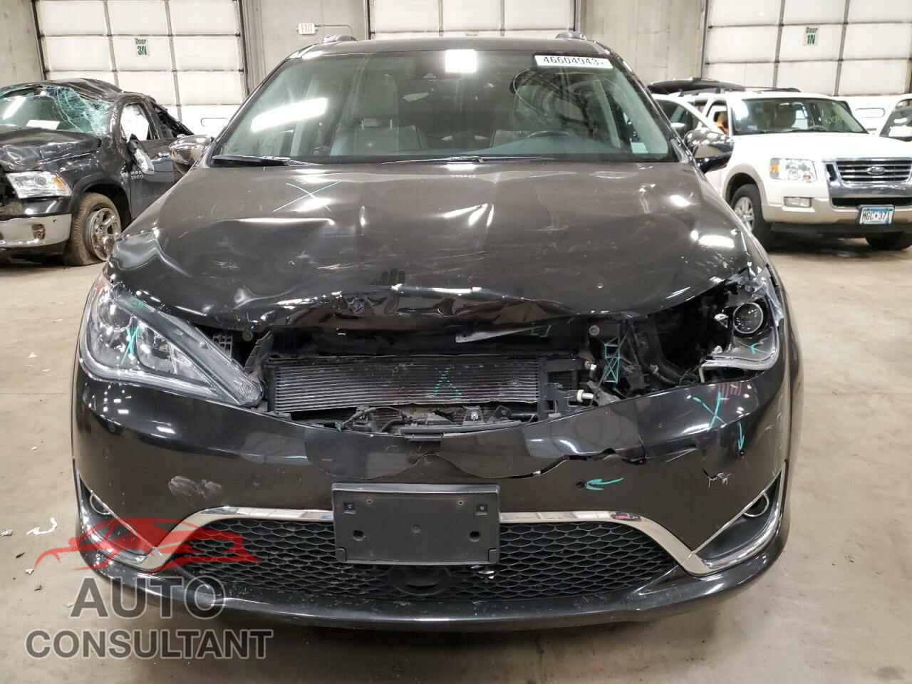 CHRYSLER PACIFICA 2017 - 2C4RC1GG7HR504182