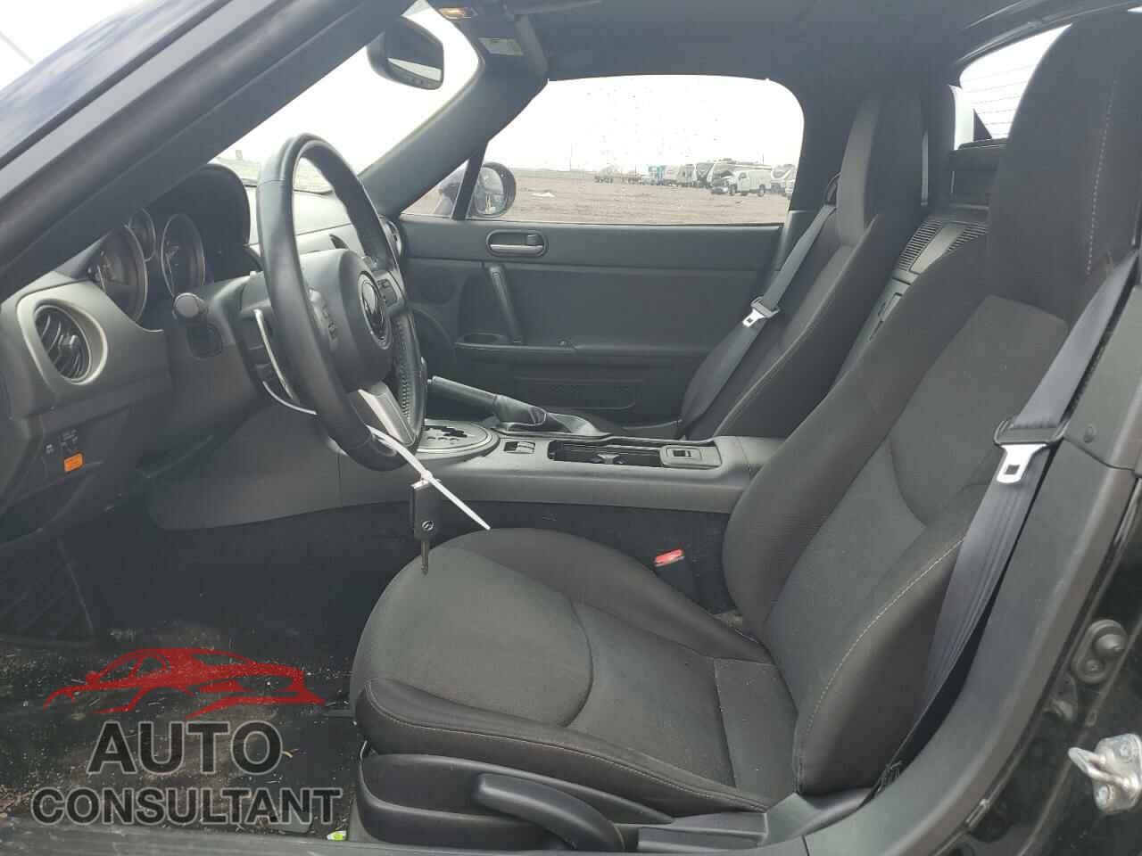 MAZDA MX5 2012 - JM1NC2MF0C0220931