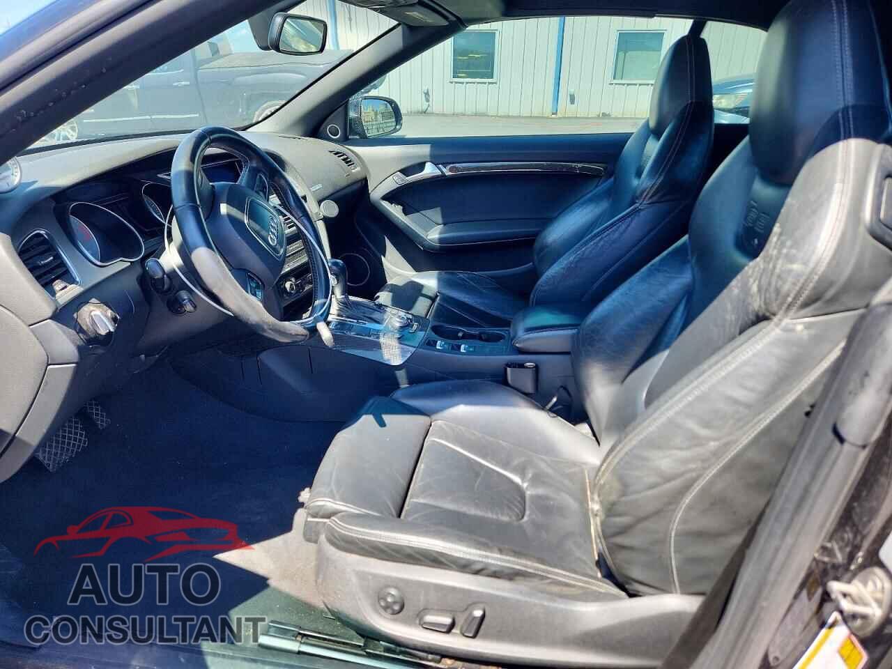 AUDI S5/RS5 2010 - WAUCGAFH1AN018939