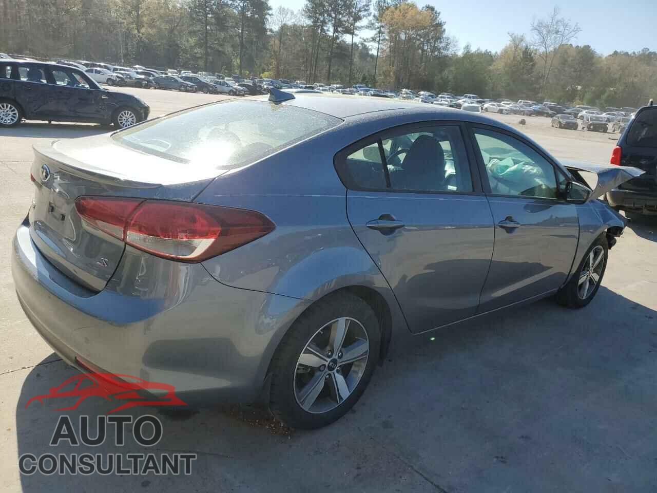 KIA FORTE 2018 - 3KPFL4A73JE200318