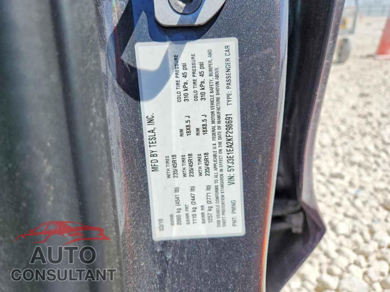 TESLA MODEL 3 2019 - 5YJ3E1EA2KF298691
