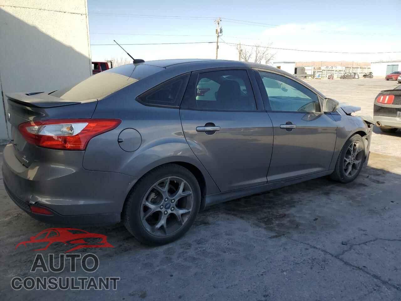 FORD FOCUS 2013 - 1FADP3F2XDL176880