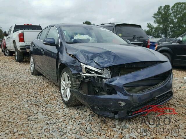 VOLVO S60 2015 - YV140MFC4F1318758