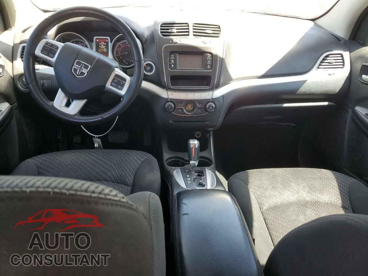 DODGE JOURNEY 2015 - 3C4PDDAG7FT651417