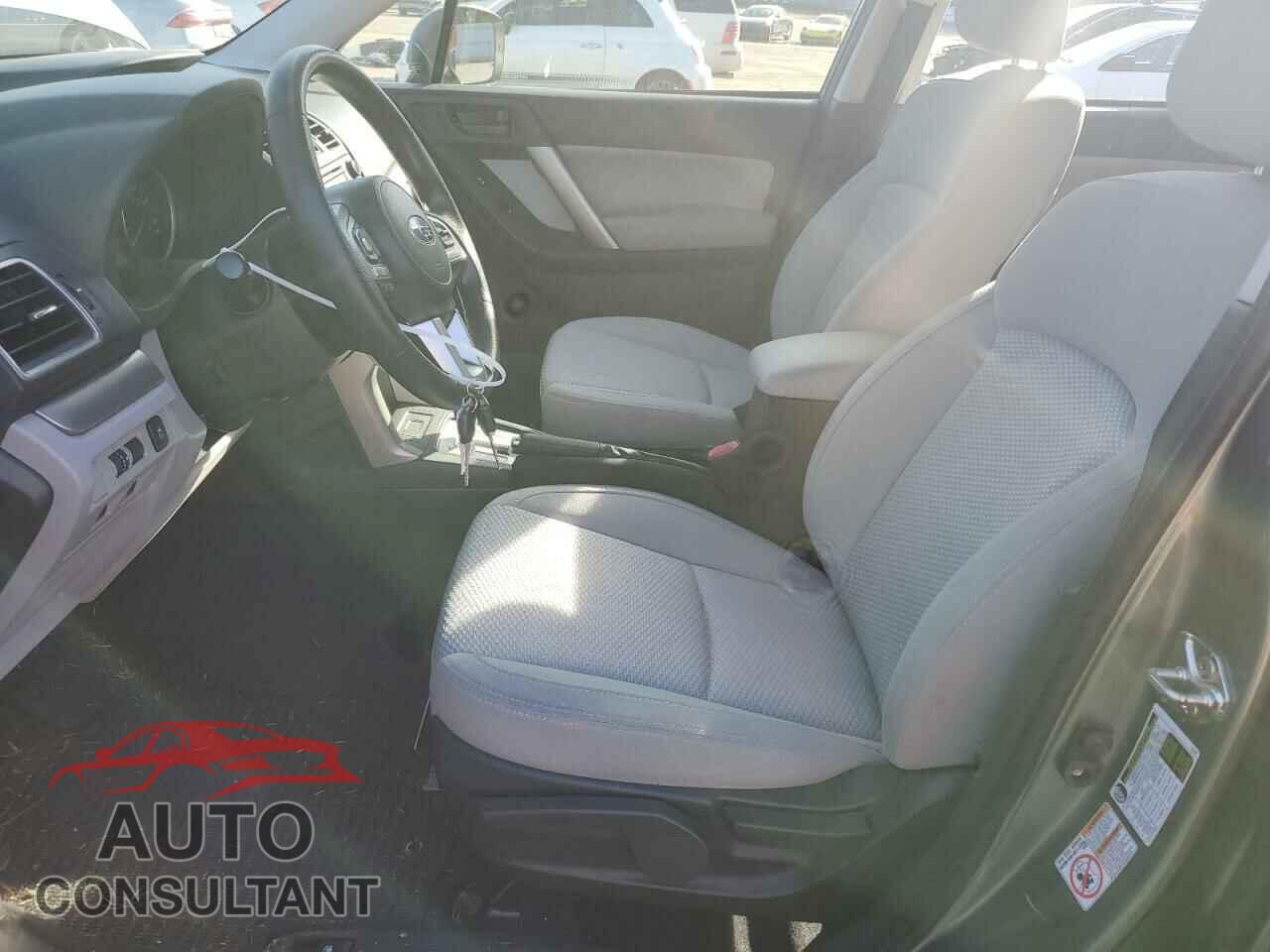 SUBARU FORESTER 2017 - JF2SJAAC7HH516584