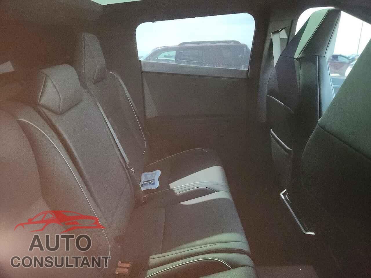 TESLA CYBERTRUCK 2025 - 7G2CEHED6SA070996