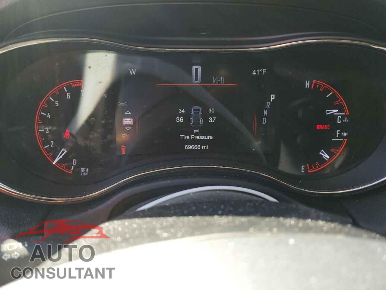 DODGE DURANGO 2018 - 1C4RDJDG3JC452291