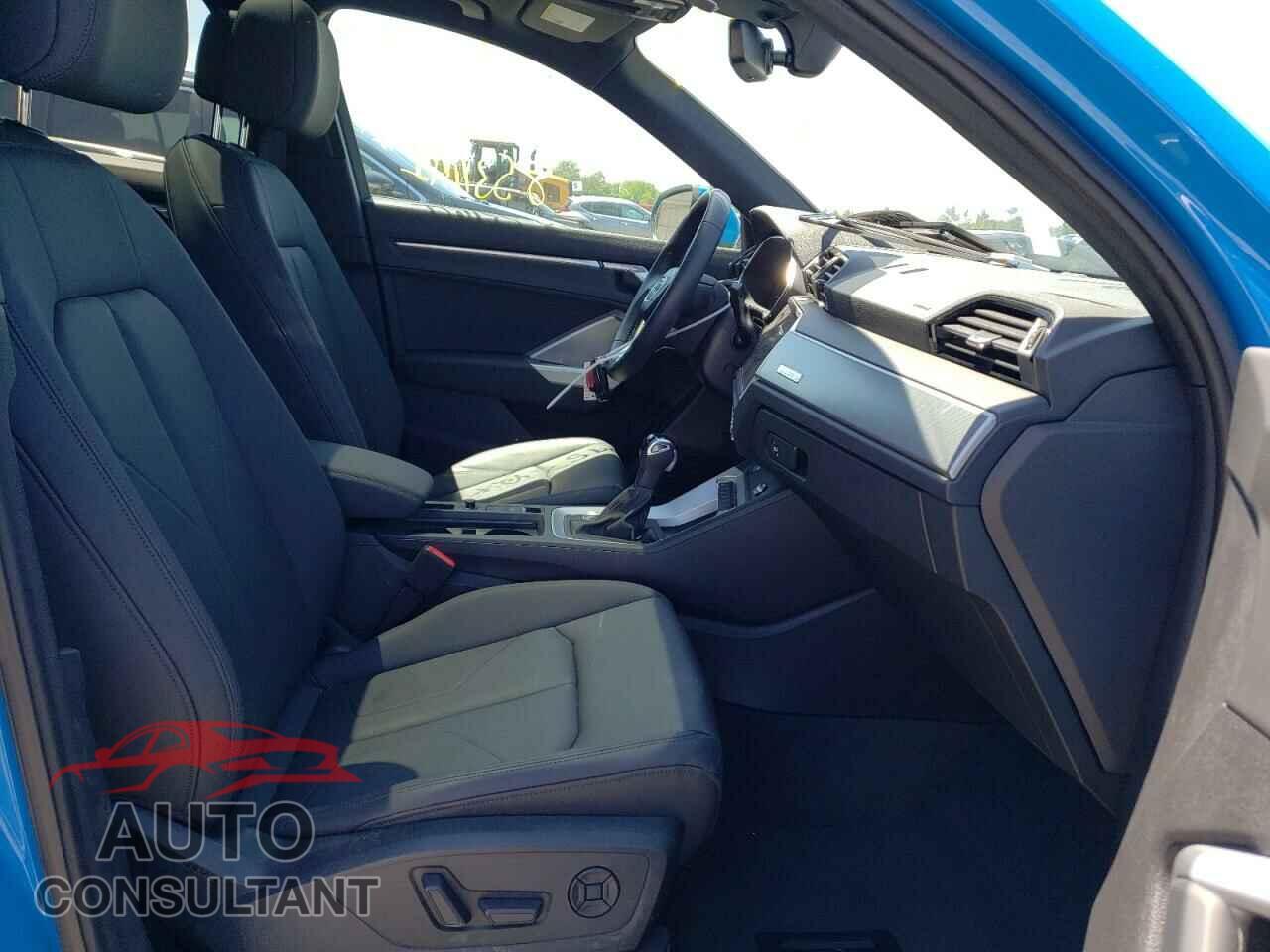 AUDI Q3 2020 - WA1EECF31L1046357