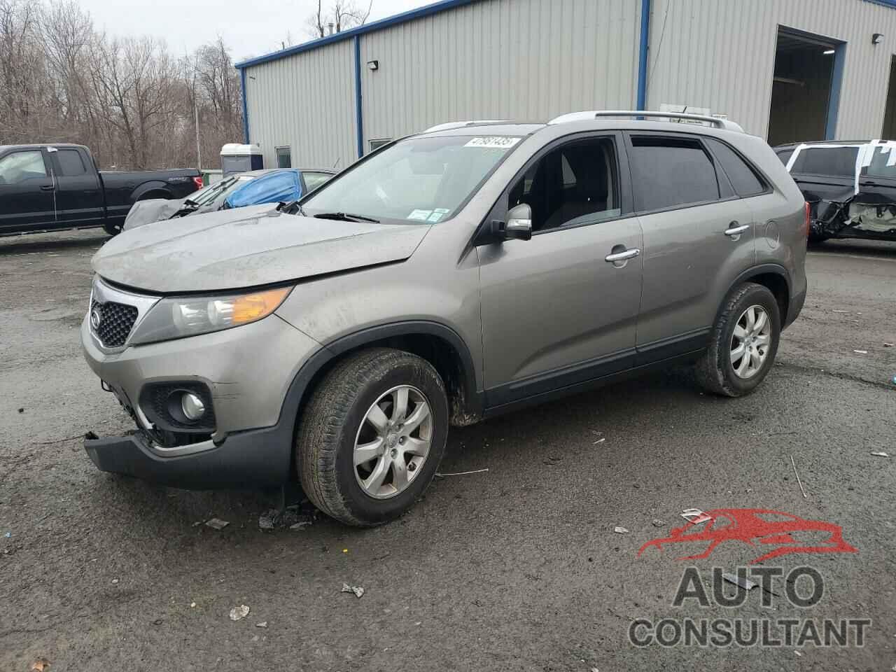 KIA SORENTO 2013 - 5XYKT3A65DG396978