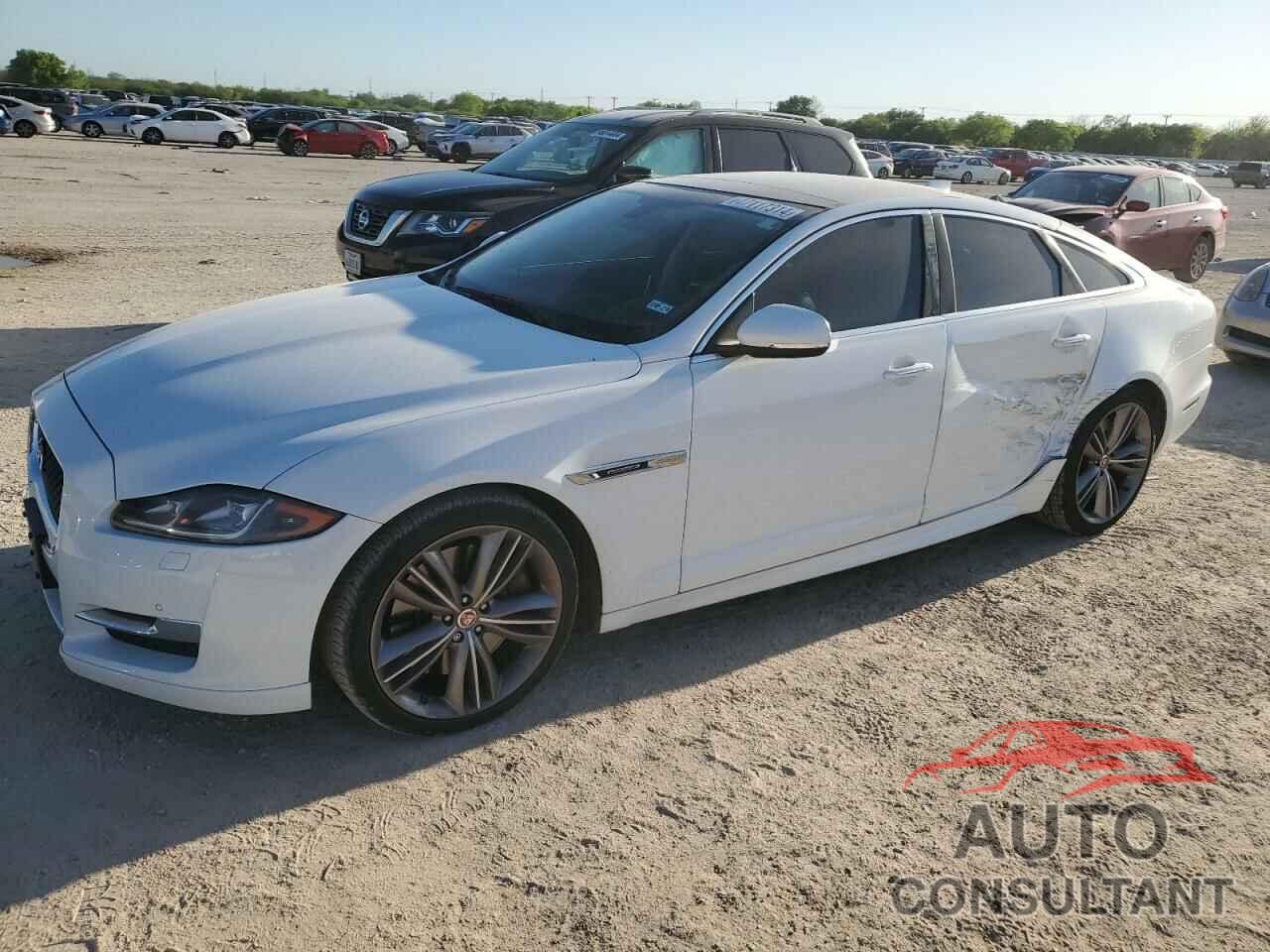 JAGUAR XJ 2016 - SAJWA1CE6GMW02068