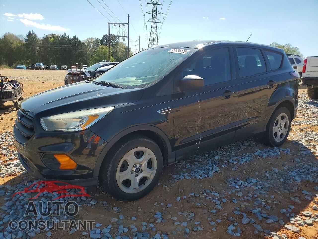 FORD ESCAPE 2017 - 1FMCU0F76HUA46356