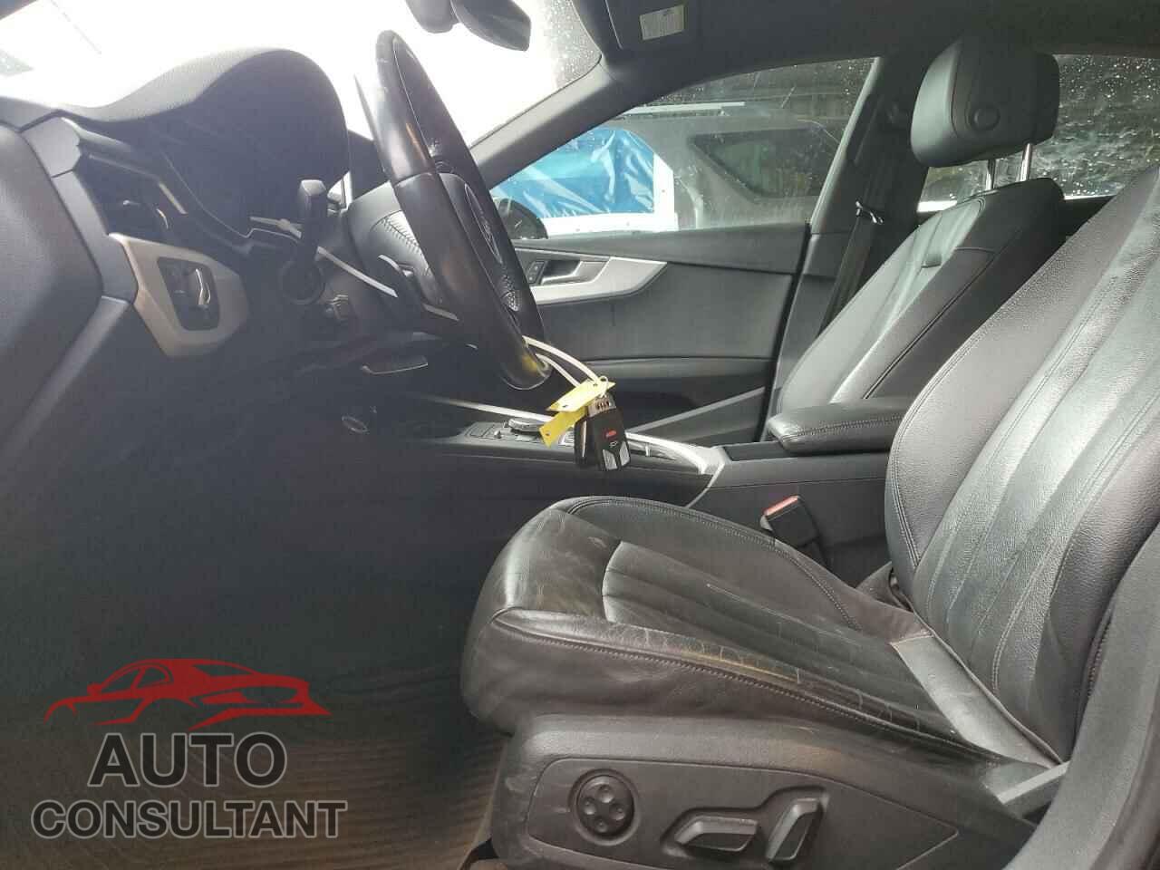 AUDI A5 2018 - WAUBNCF55JA096103