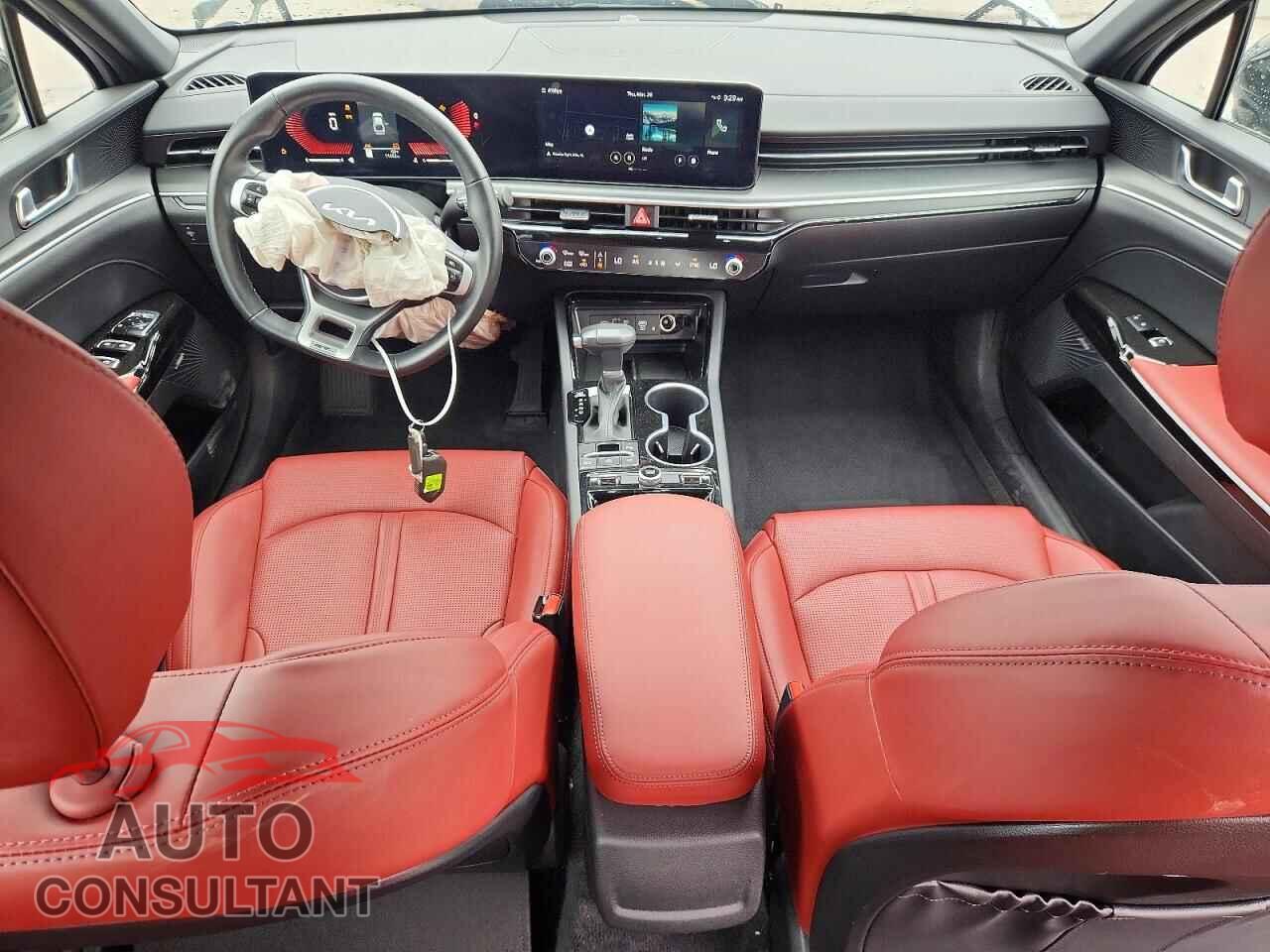 KIA K5 2026 - KNAG64J7XT5413967