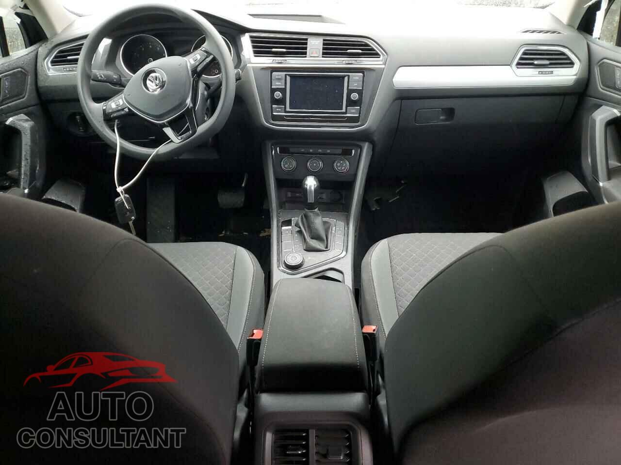 VOLKSWAGEN TIGUAN 2020 - 3VV0B7AX2LM138043