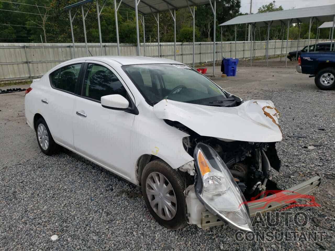 NISSAN VERSA 2019 - 3N1CN7AP1KL870996