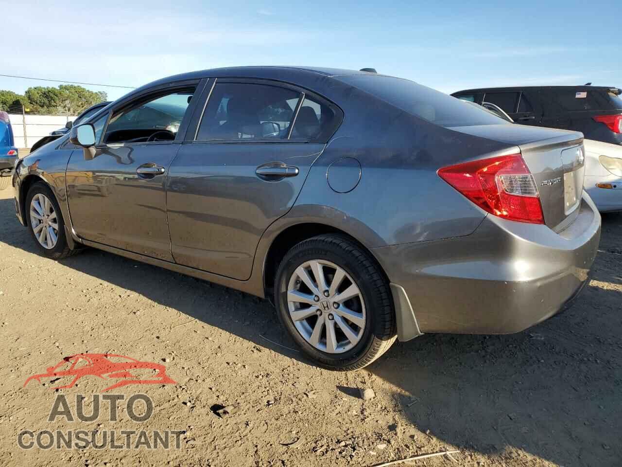 HONDA CIVIC 2012 - 2HGFB2F98CH580394