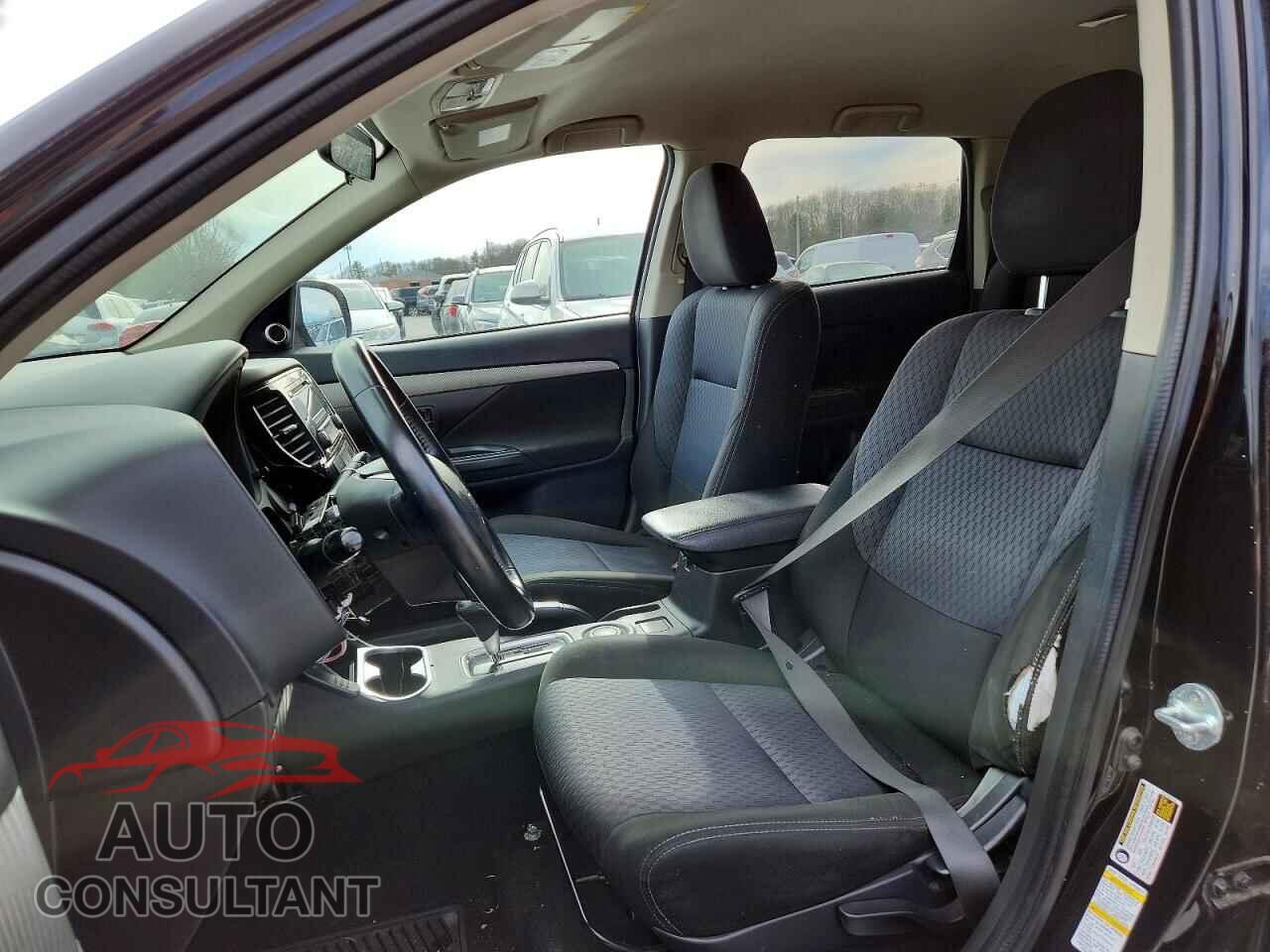 MITSUBISHI OUTLANDER 2015 - JA4AD2A35FZ002225
