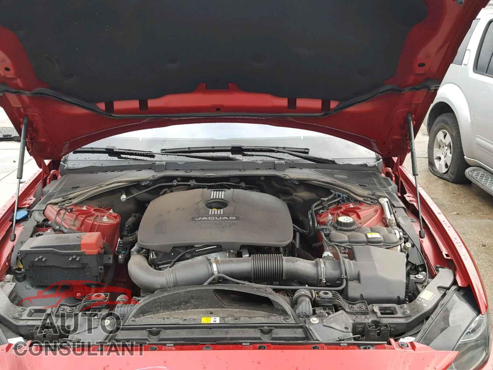 JAGUAR XE 2017 - SAJAE4BG2HA968986