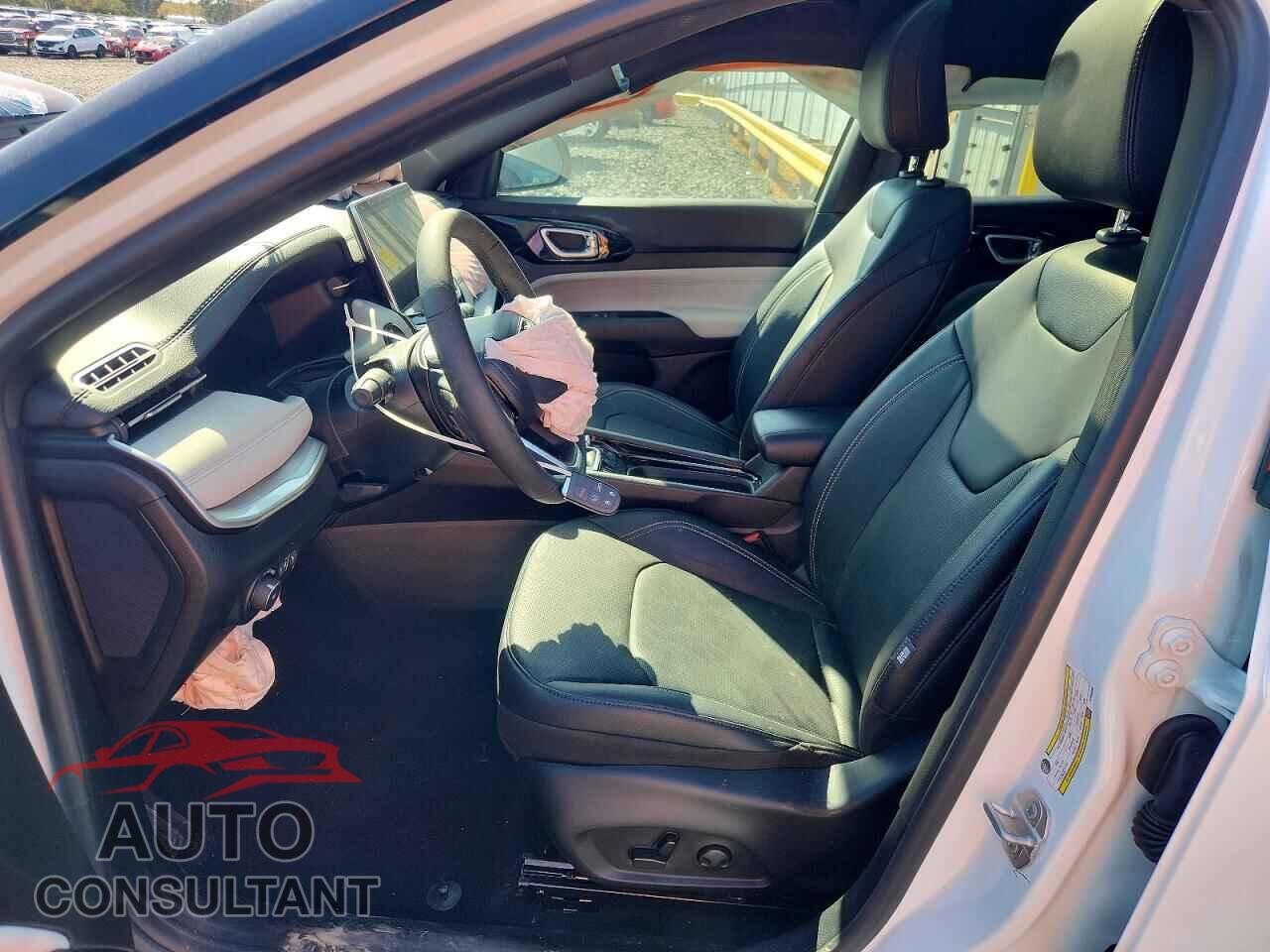 JEEP COMPASS 2025 - 3C4NJDCN1ST604468