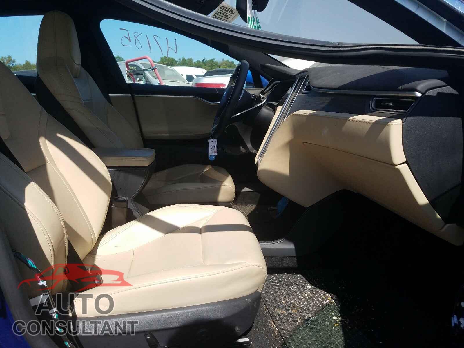 TESLA MODEL S 2016 - 5YJSA1E23GF131571