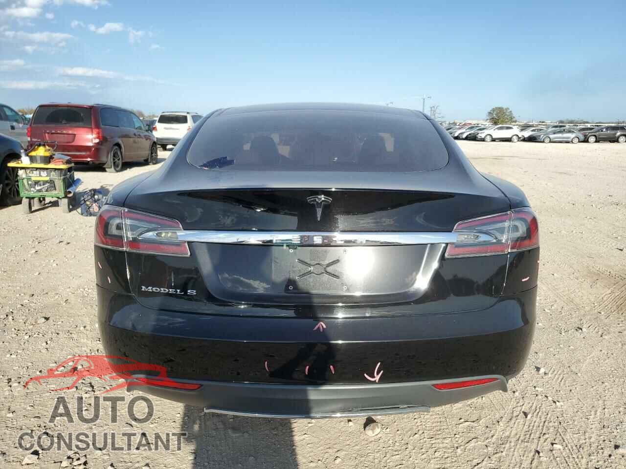 TESLA MODEL S 2013 - 5YJSA1CG2DFP05023
