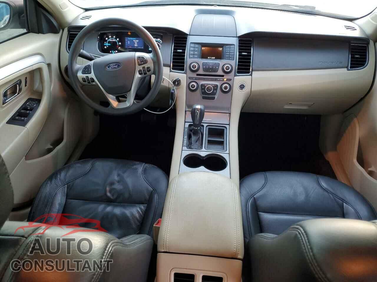 FORD TAURUS 2017 - 1FAHP2D83HG128929