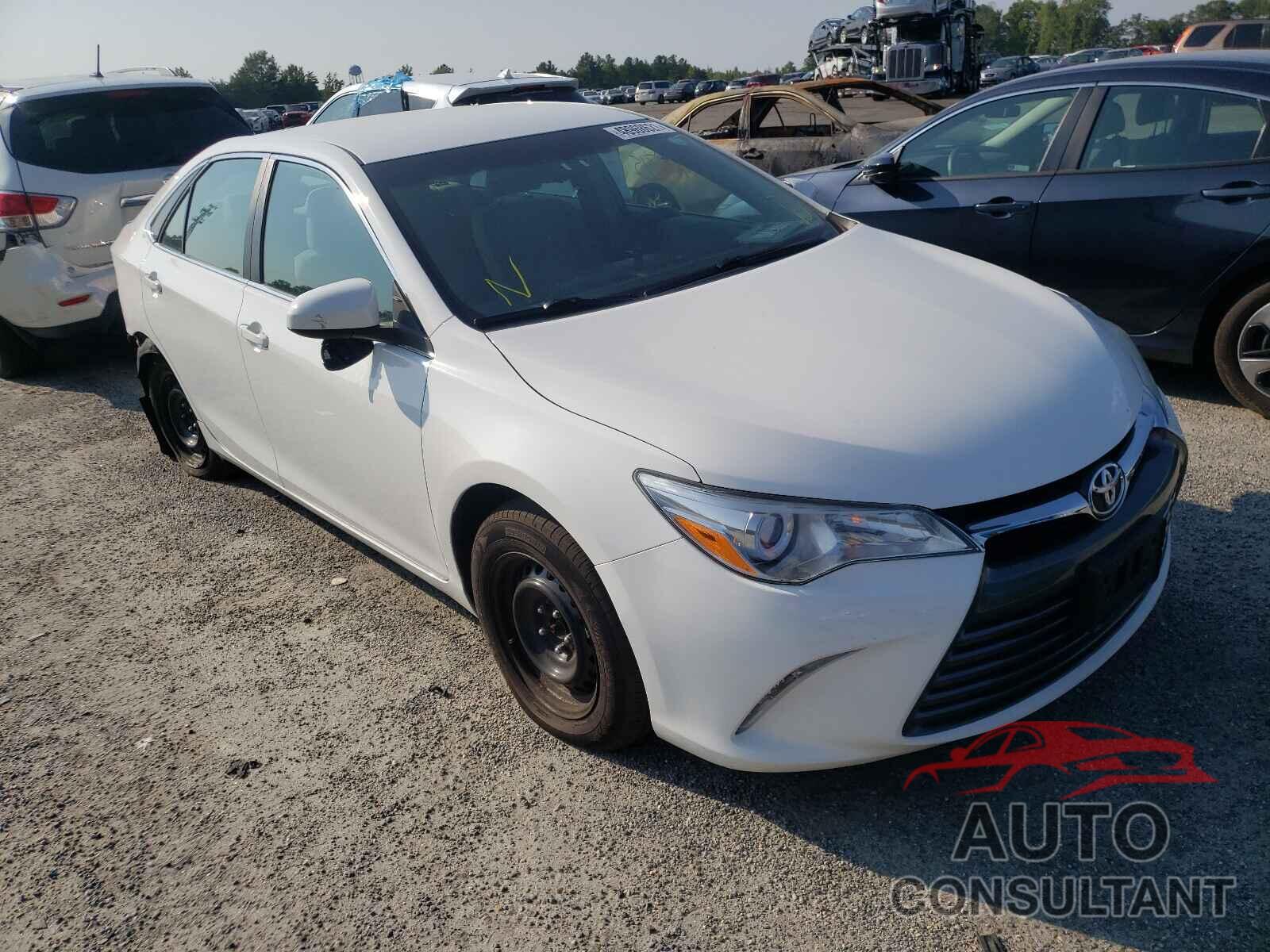 TOYOTA CAMRY 2016 - 4T4BF1FK6GR582132