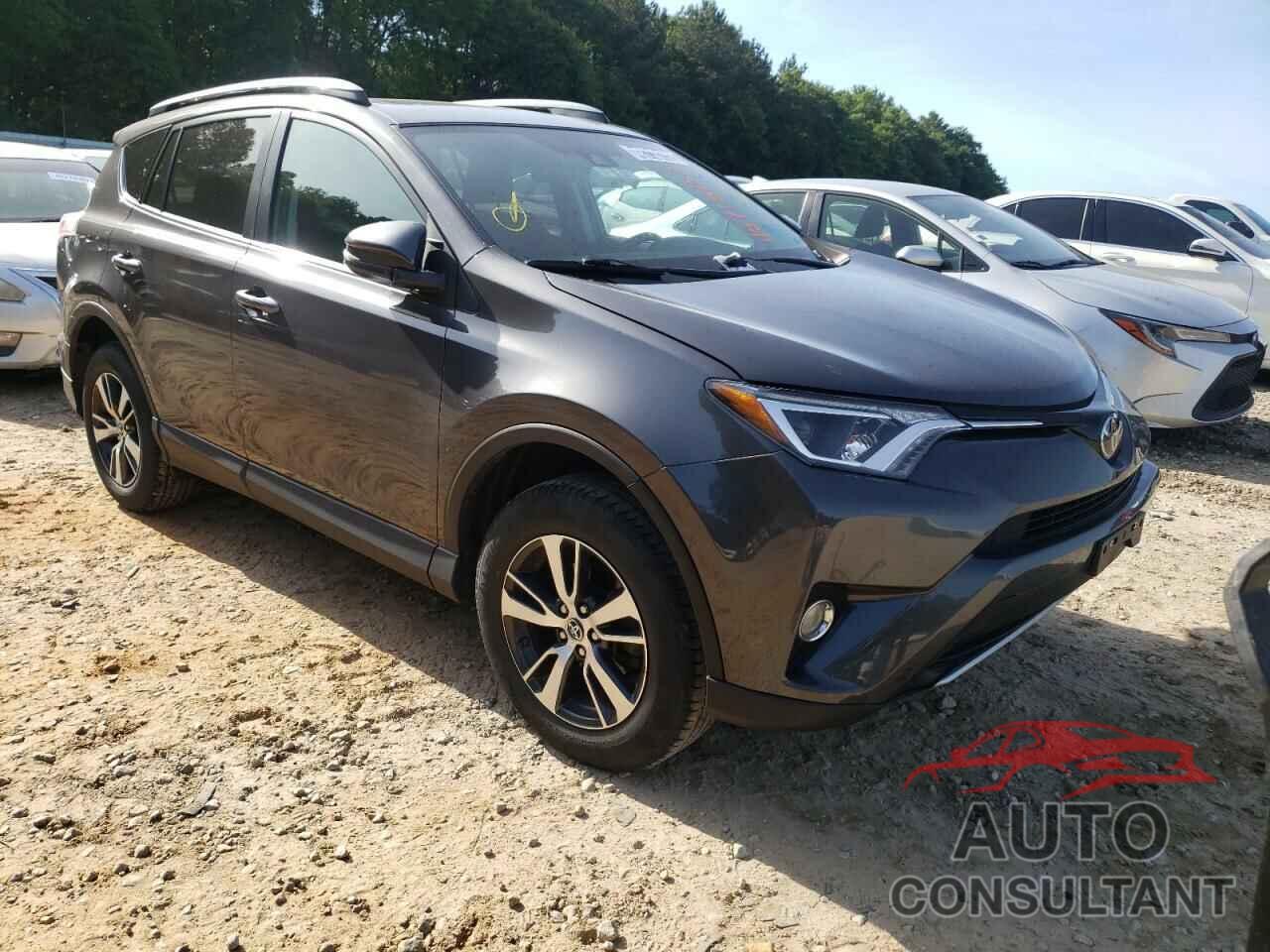 TOYOTA RAV4 2018 - 2T3RFREV5JW810591