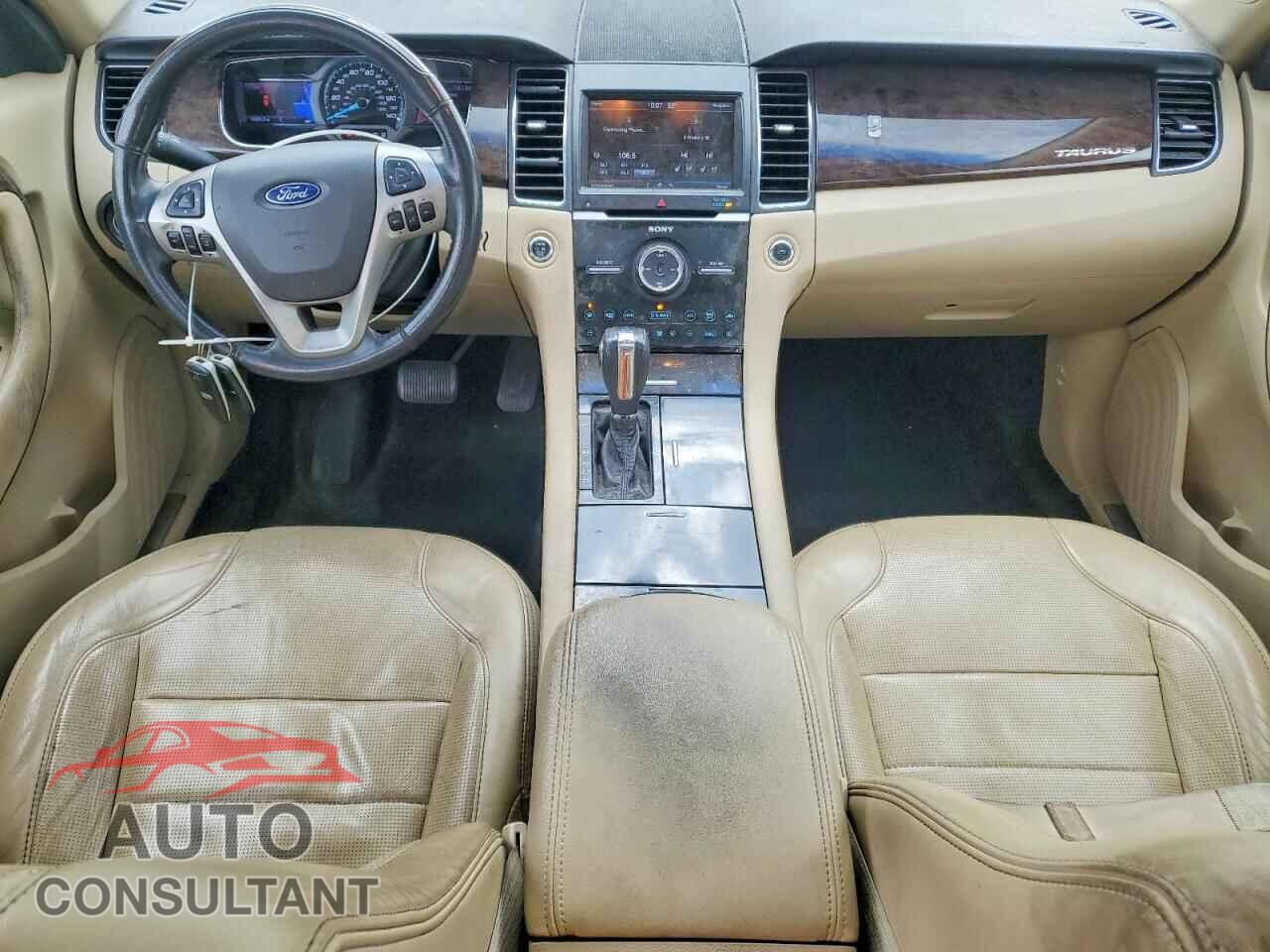 FORD TAURUS 2013 - 1FAHP2F82DG152047