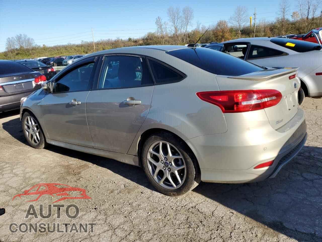 FORD FOCUS 2015 - 1FADP3F29FL313942