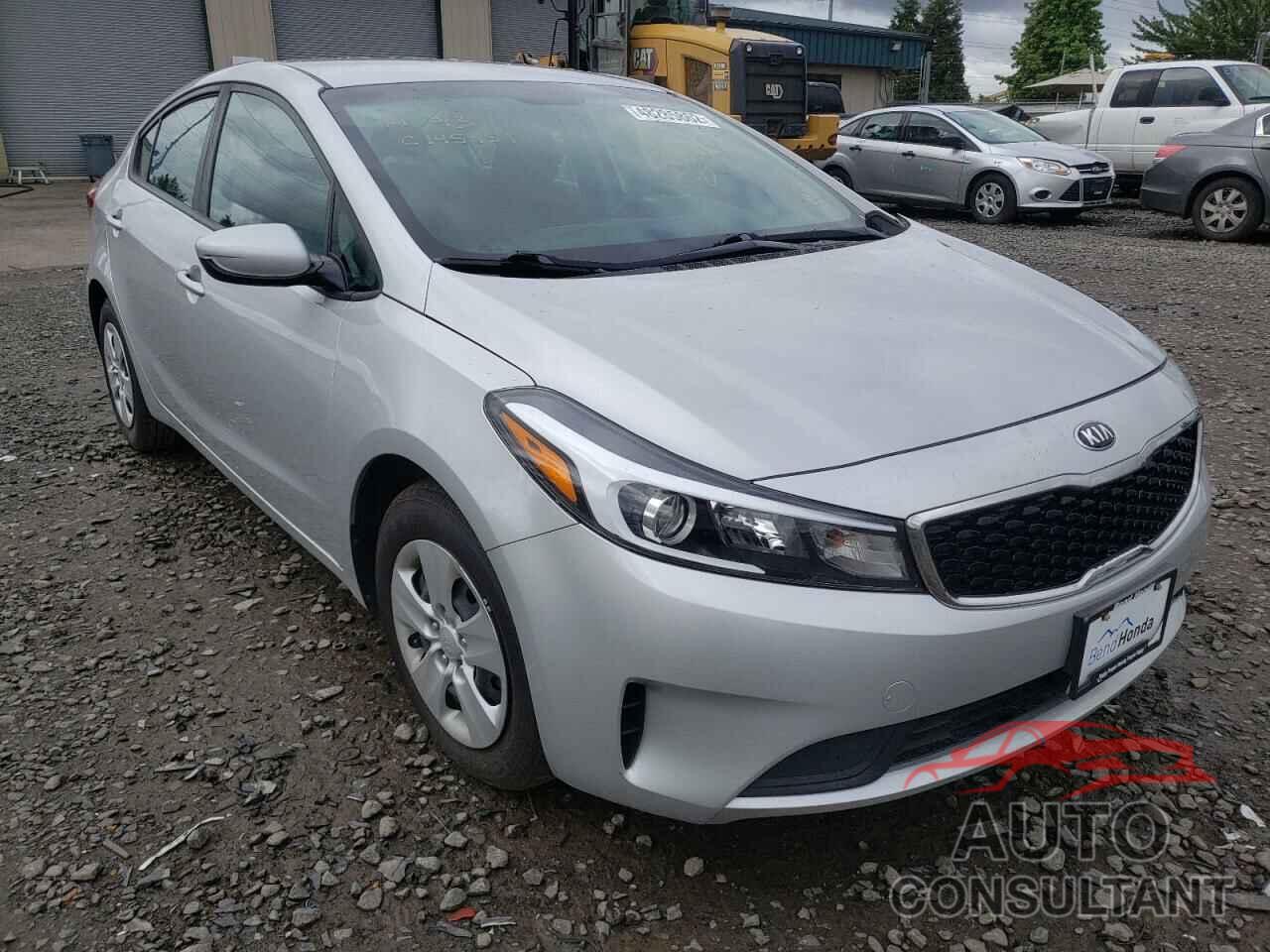 KIA FORTE 2018 - 3KPFK4A77JE265692