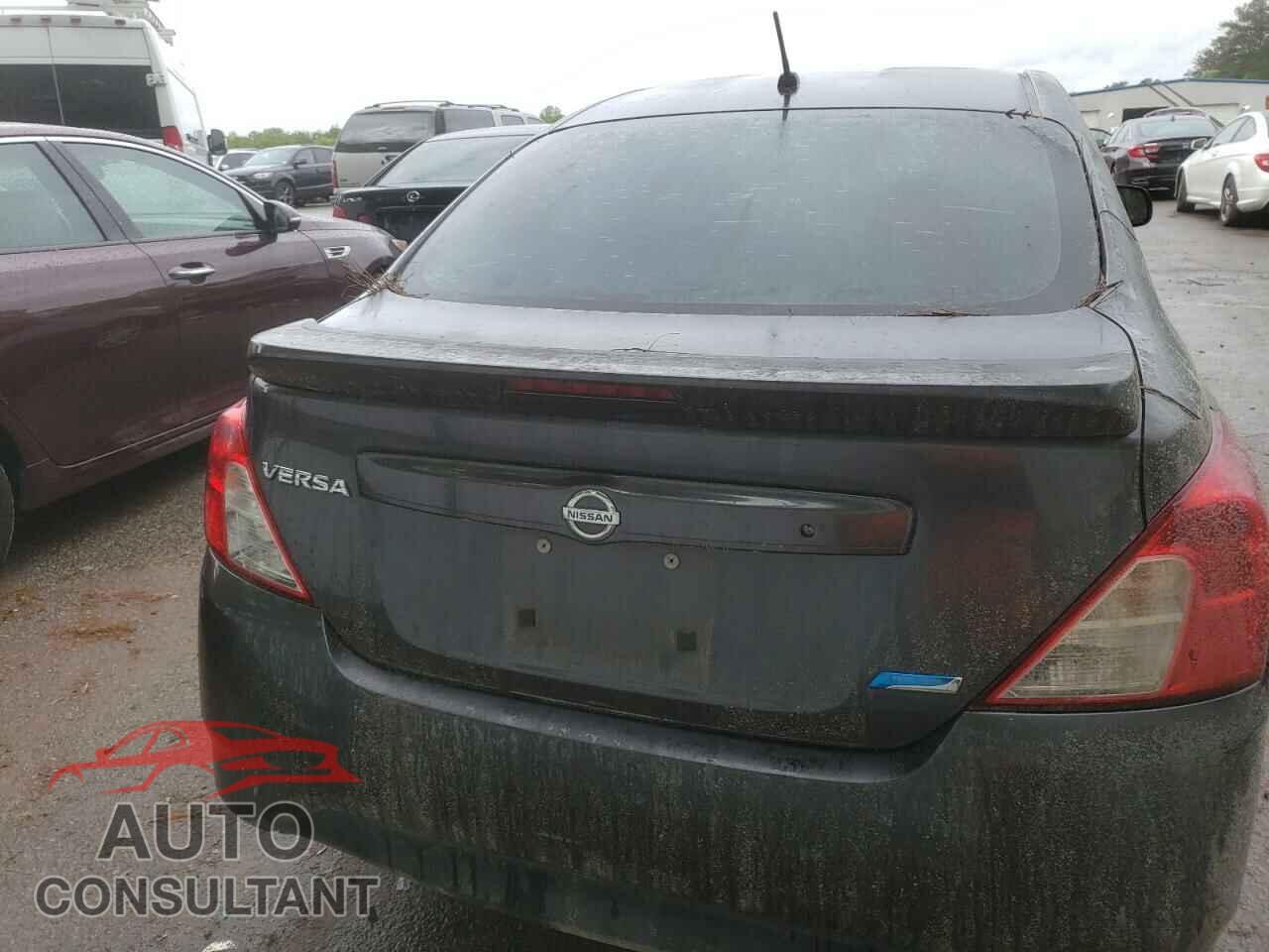 NISSAN VERSA 2015 - 3N1CN7AP7FL805818