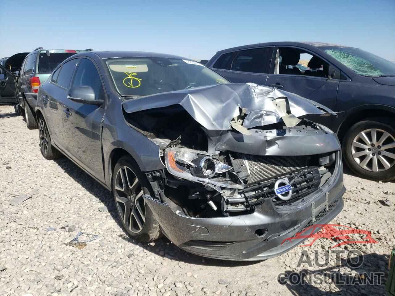 VOLVO S60 2017 - YV126MFL4H2422251