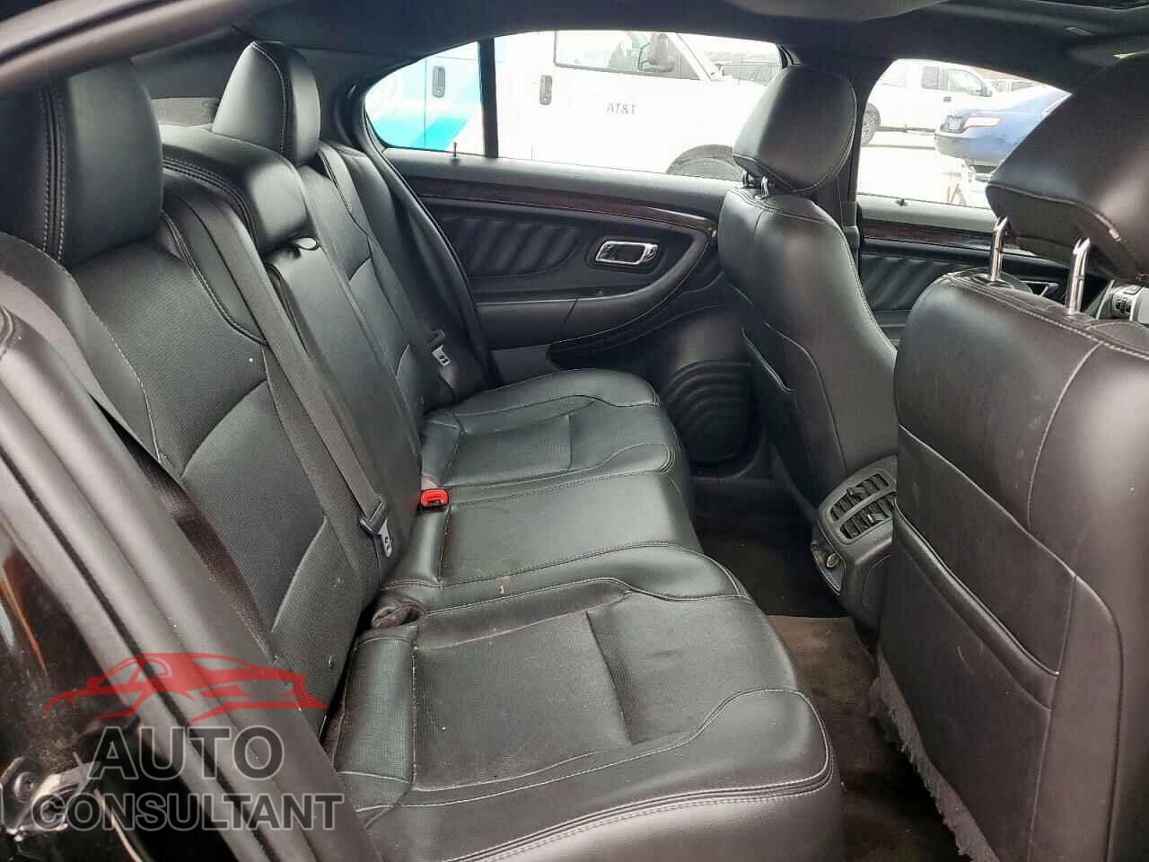 FORD TAURUS 2015 - 1FAHP2F80FG114660