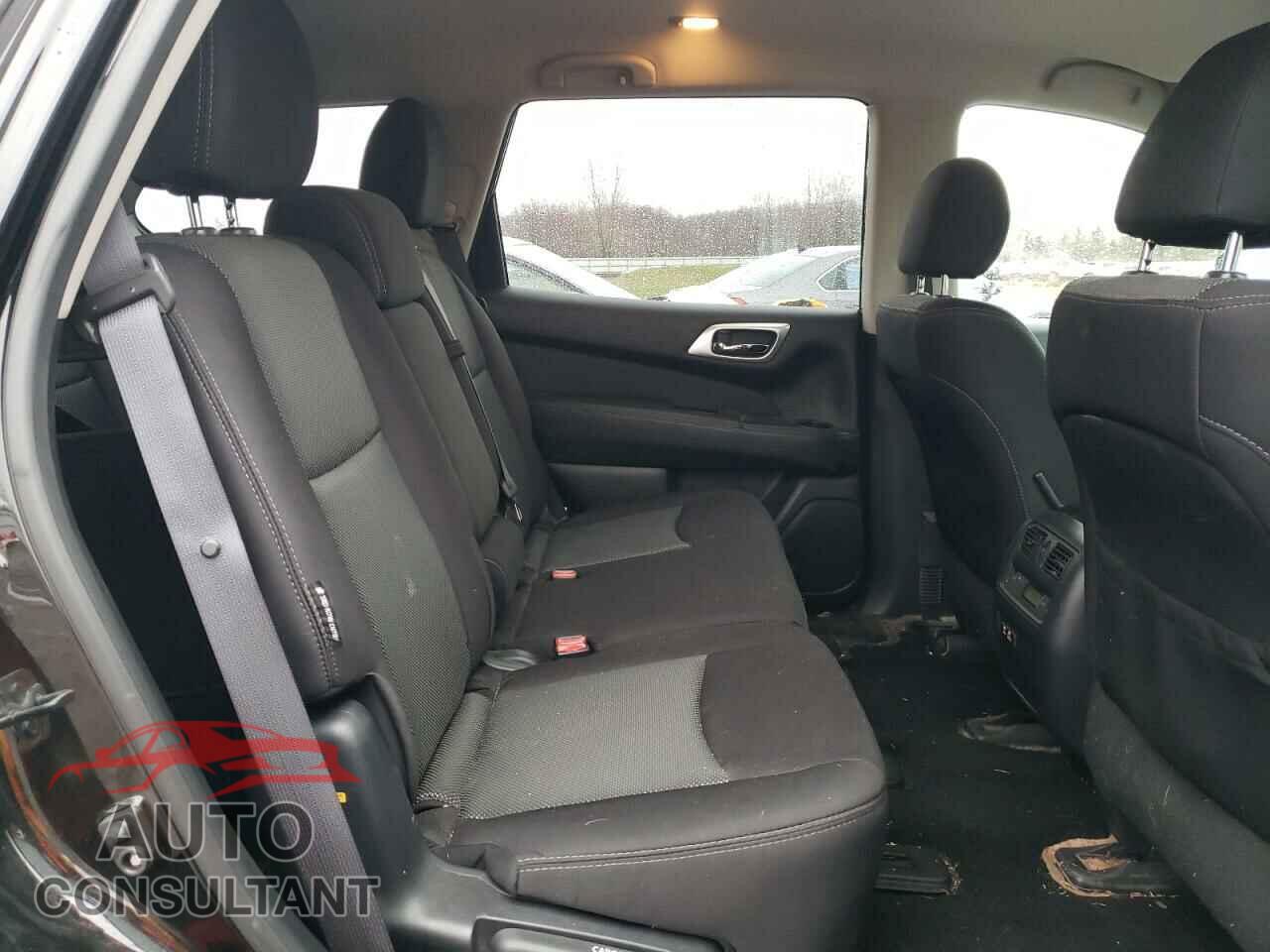 NISSAN PATHFINDER 2019 - 5N1DR2MM2KC641891