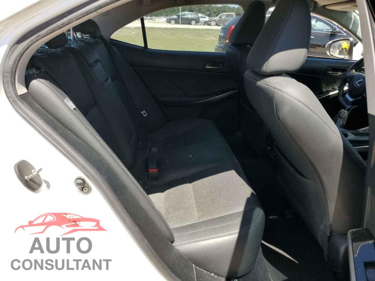 LEXUS IS 2017 - JTHBA1D2XH5044768