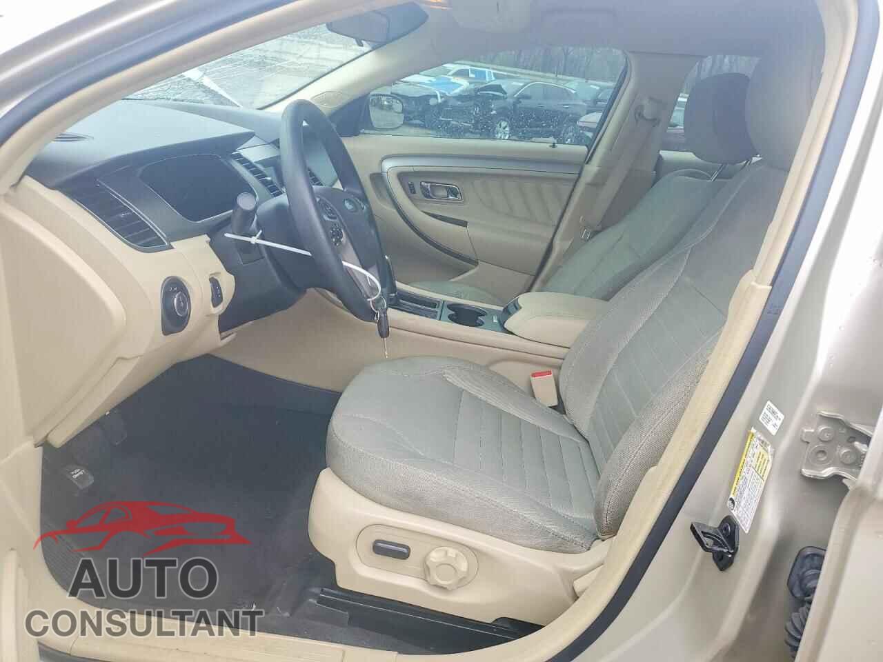 FORD TAURUS 2017 - 1FAHP2D80HG130413