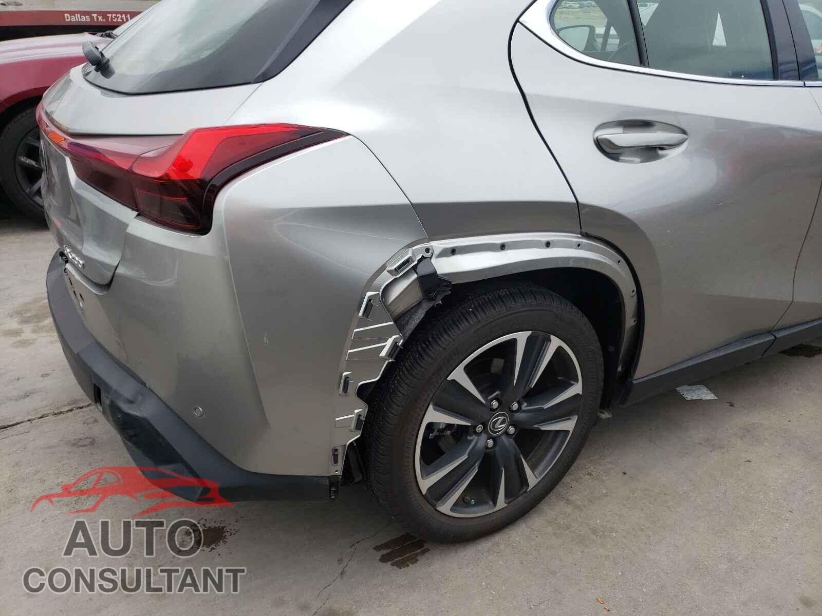LEXUS UX 200 2019 - JTHY3JBHXK2018319