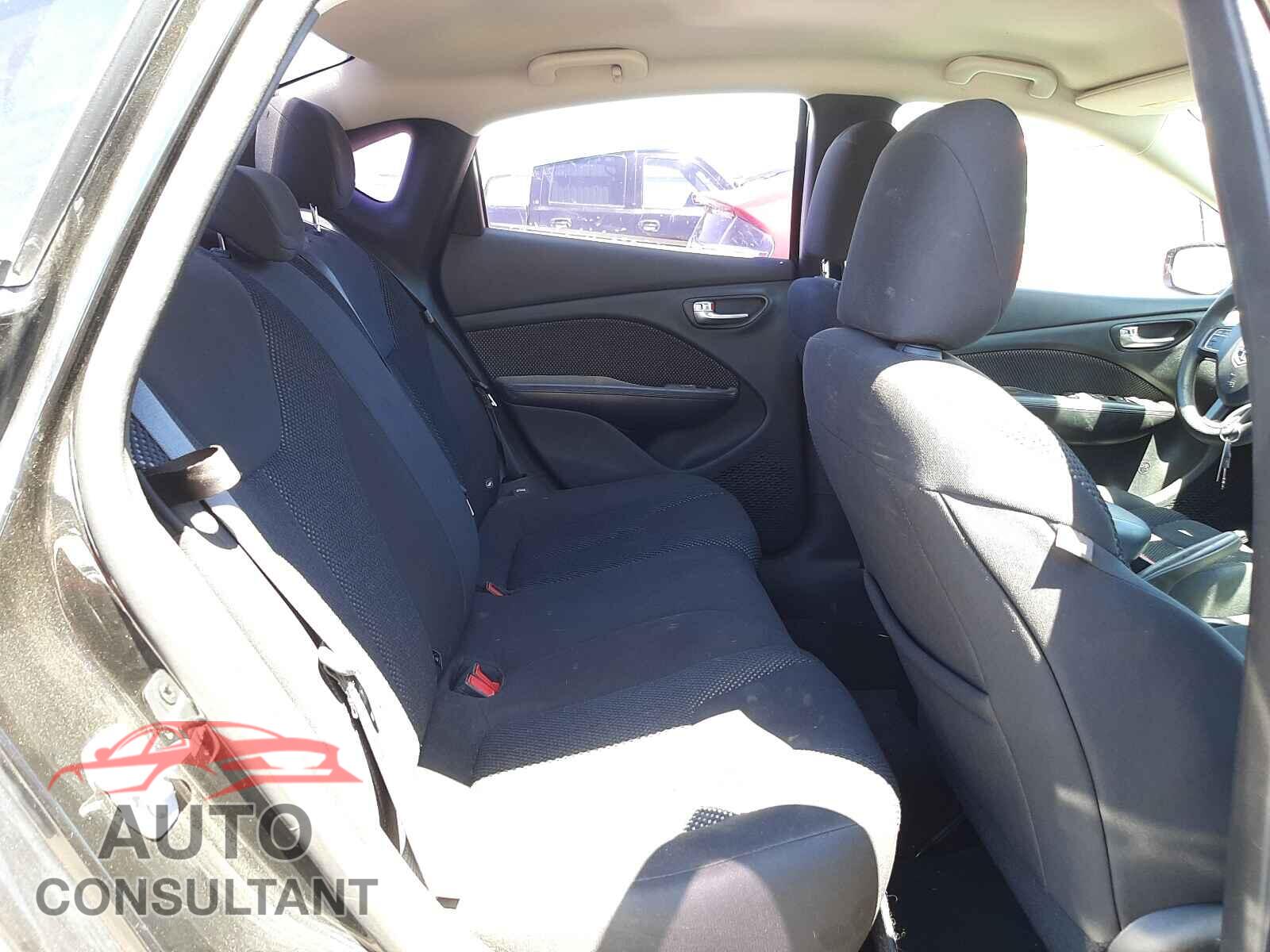 DODGE DART 2016 - 1C3CDFAA8GD593657