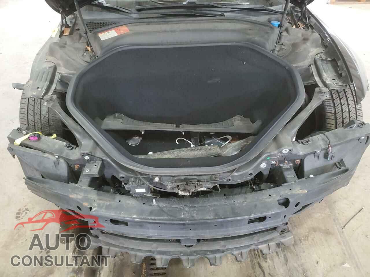 TESLA MODEL S 2015 - 5YJSA1E45FF110480