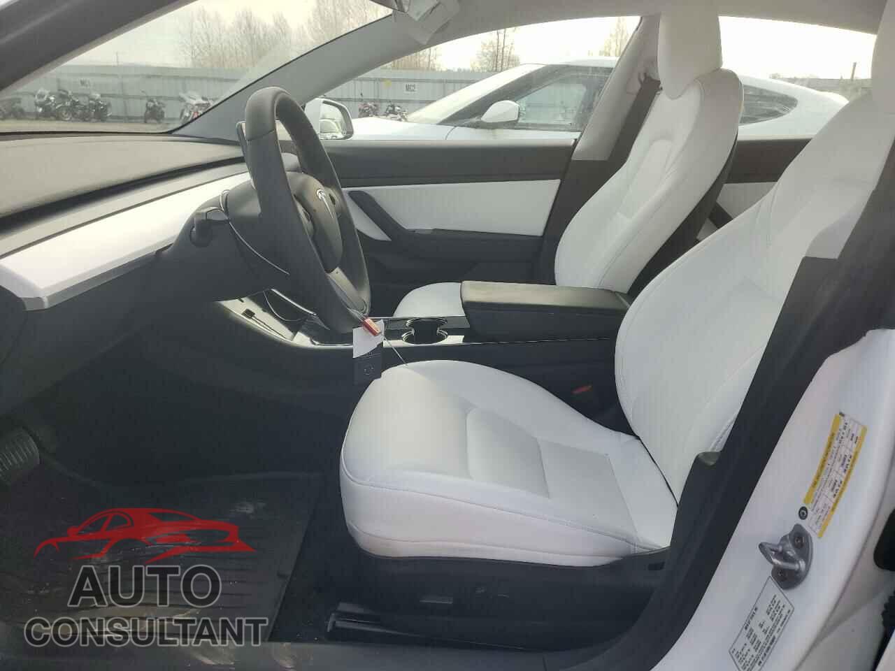 TESLA MODEL 3 2020 - 5YJ3E1EB5LF606897