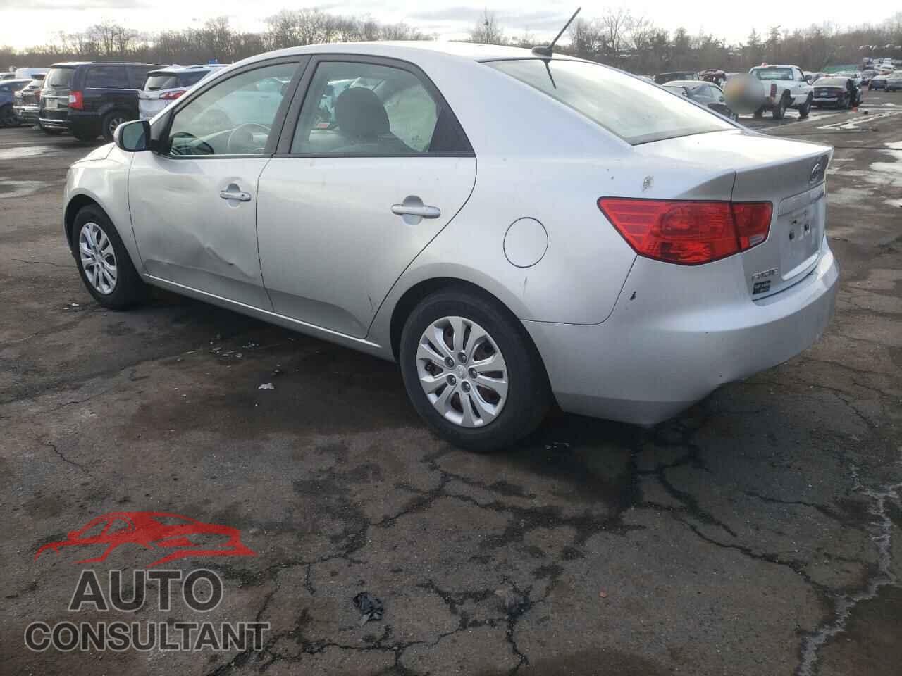 KIA FORTE 2012 - KNAFU4A29C5552316