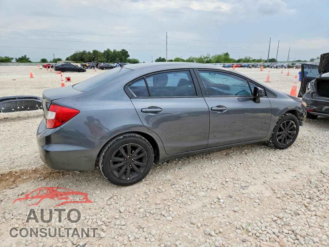 HONDA CIVIC 2012 - 2HGFB2F95CH554013