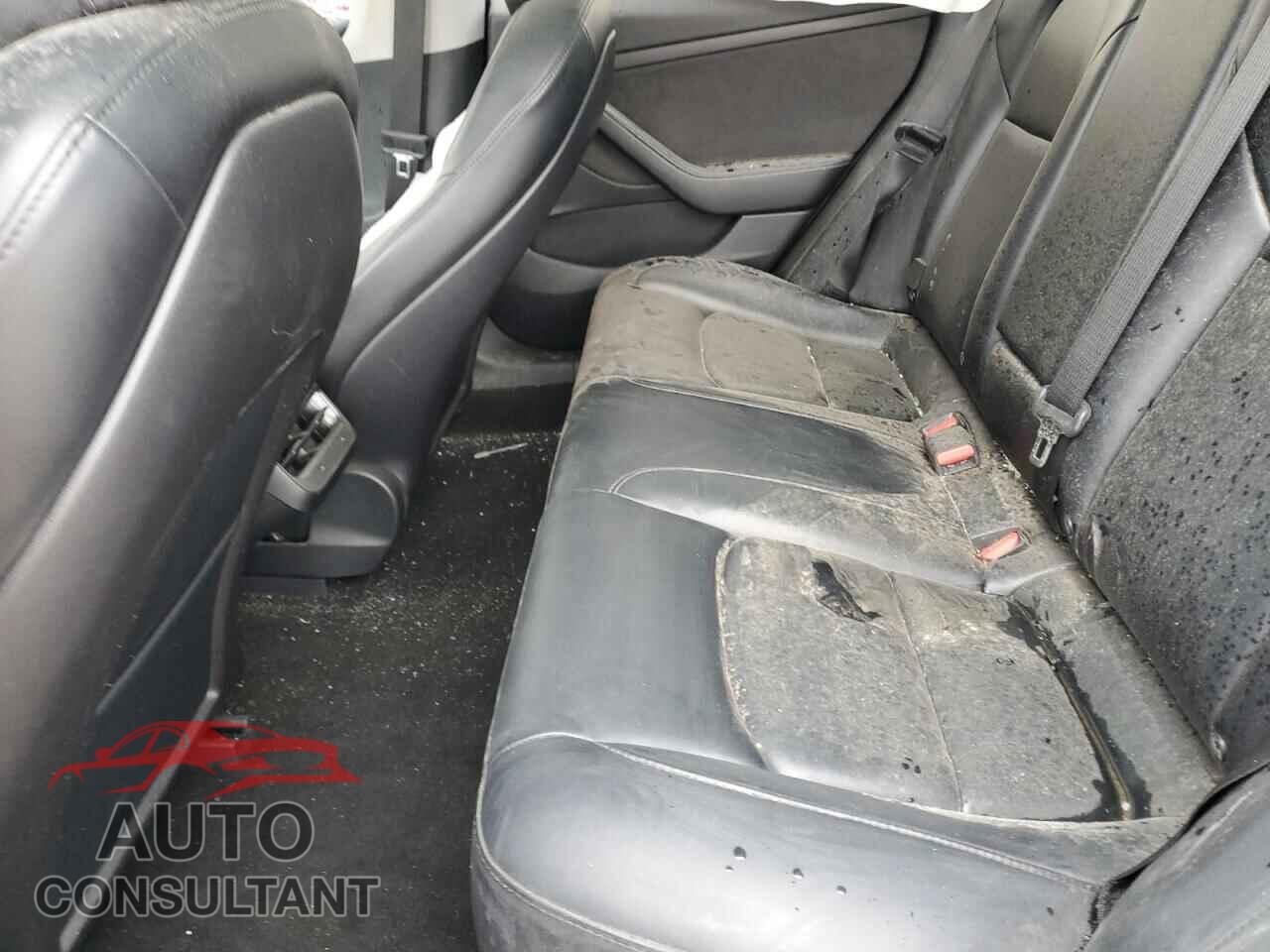 TESLA MODEL 3 2021 - 5YJ3E1EA6MF091062