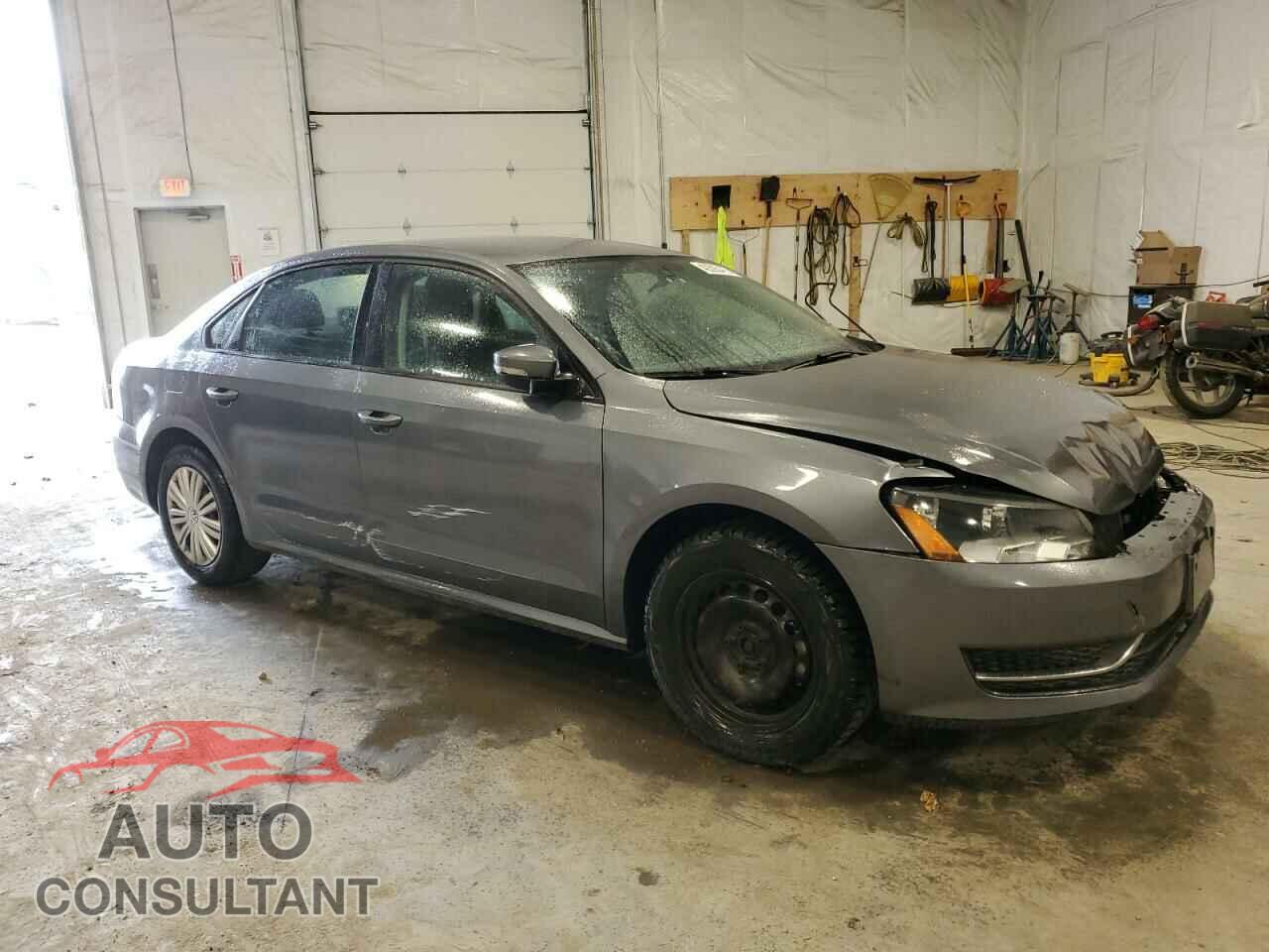VOLKSWAGEN PASSAT 2014 - 1VWAP7A34EC022183