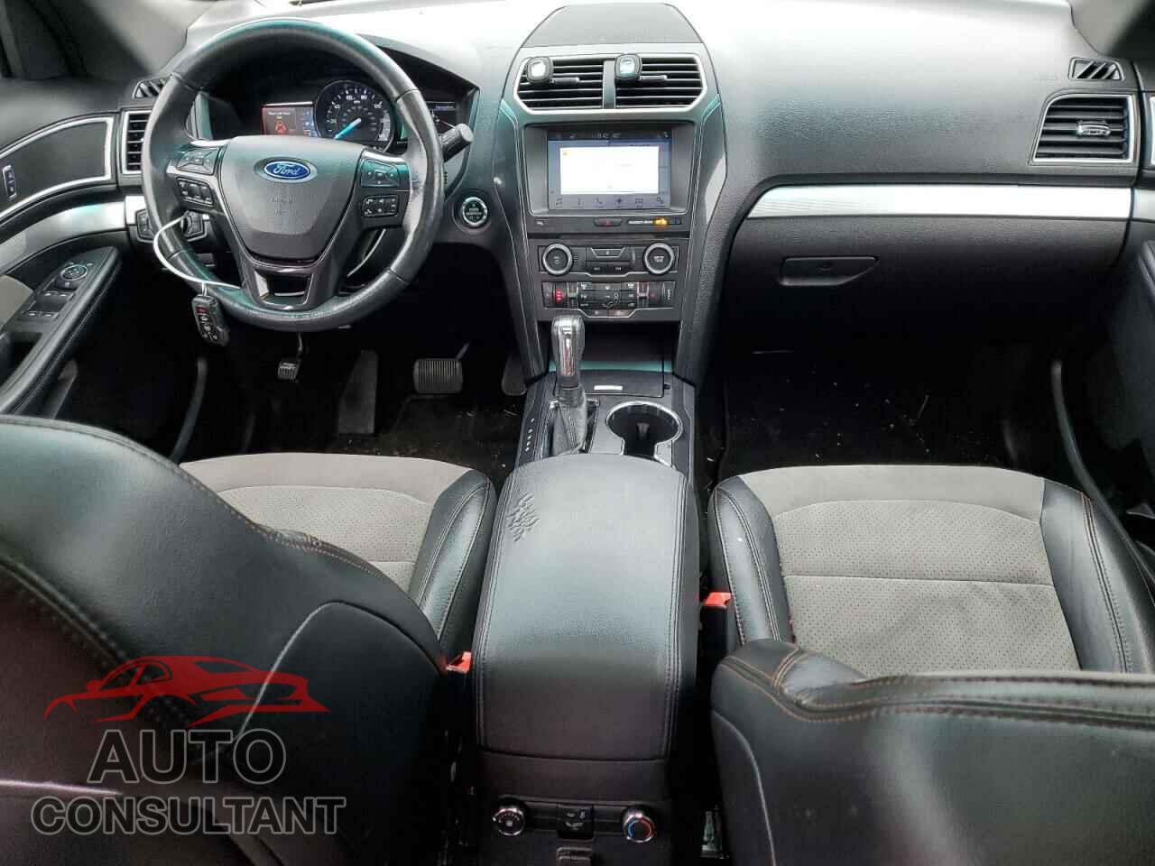 FORD EXPLORER 2017 - 1FM5K8D88HGB12171