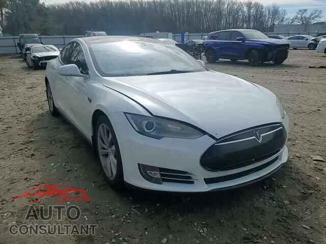 TESLA MODEL S 2015 - 5YJSA1E25FF108341