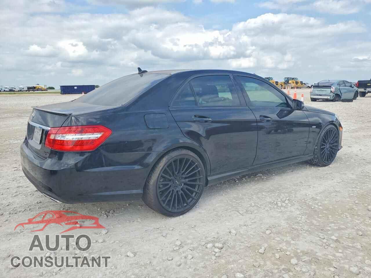 MERCEDES-BENZ E-CLASS 2012 - WDDHF5KB4CA632565